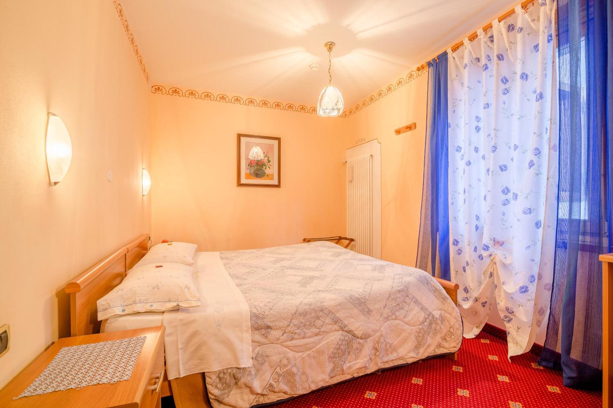 Albergo Genzianella Rocca Pietore Exteriér fotografie