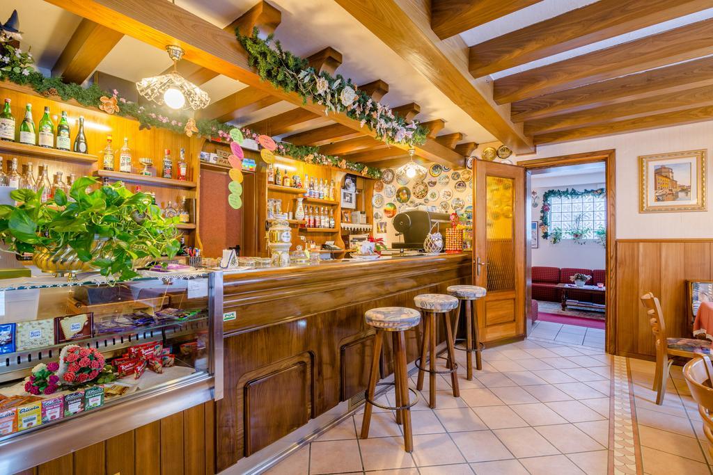 Albergo Genzianella Rocca Pietore Exteriér fotografie